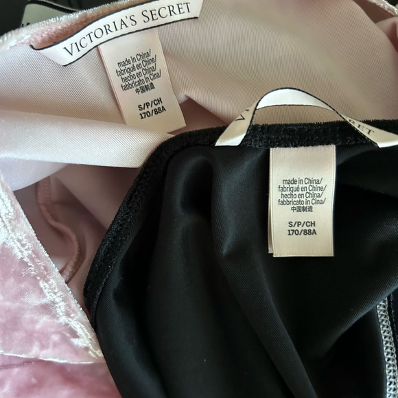 Bundle of 3 Victoria’s Secret Velvet Low Scoop Back Cropped top w/ Logo Waist - Picture 8 of 17